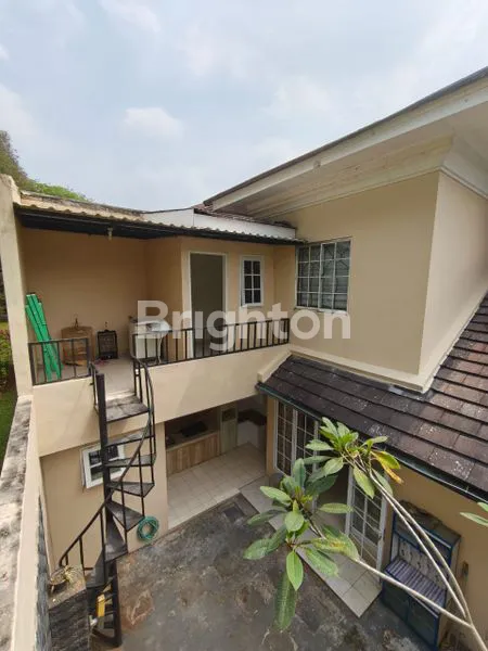 image RUMAH 2 LANTAI DI THE GREEN CLUSTER BELLAGIO BSD – NYAMAN & SIAP HUNI (8)