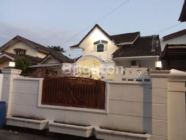 image RUMAH MEWAH 4KT DI CITRA DAMAI, LT 257M² (8)