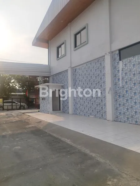 image RUKO GUDANG BAGUS JALAN RAMAI KEDIRI STRATEGIS (4)