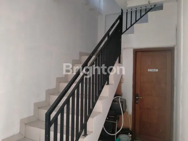 image RUKO SIAP PAKAI LOKASI STRATEGIS DI JATISAMPURNA BEKASI (3)