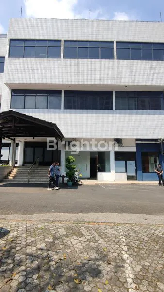 RUANG USAHA 92 M2MAMPANG PRAPATAN RAYA JAKARTA SELATAN