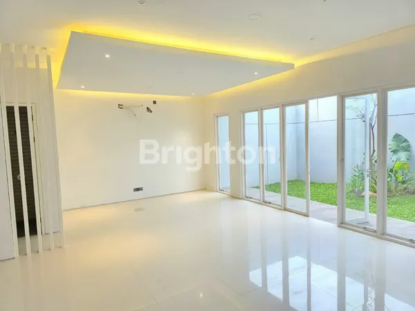 image RUMAH FULL RENOV SIAP HUNI ROYAL RESIDENCE, SURABAYA (3)