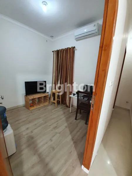 image RUMAH MEWAH 2 LANTAI SEMI-FURNISHED DI CIPAYUNG, DEPOK (6)