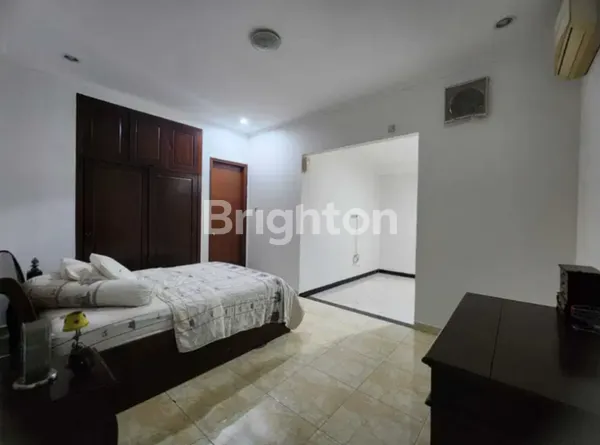 image RUMAH NYAMAN 2 LANTAI DENGAN 5 KAMAR – LOKASI STRATEGIS DEKAT STASIUN DEPOK LAMA (6)