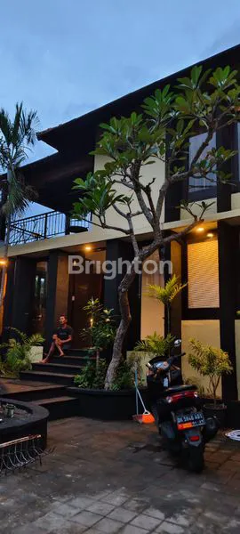 image DIJUAL VILLA TAMAN MUMBUL ADA KOLAM RENANG  (4)
