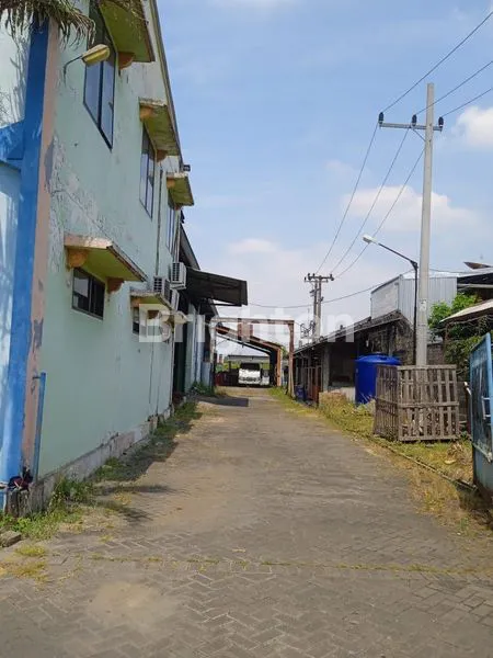 image PABRIK MEGAH 10.000M² DI SIDOARJO - AKSES KONTAINER & POWER 8000W (5)
