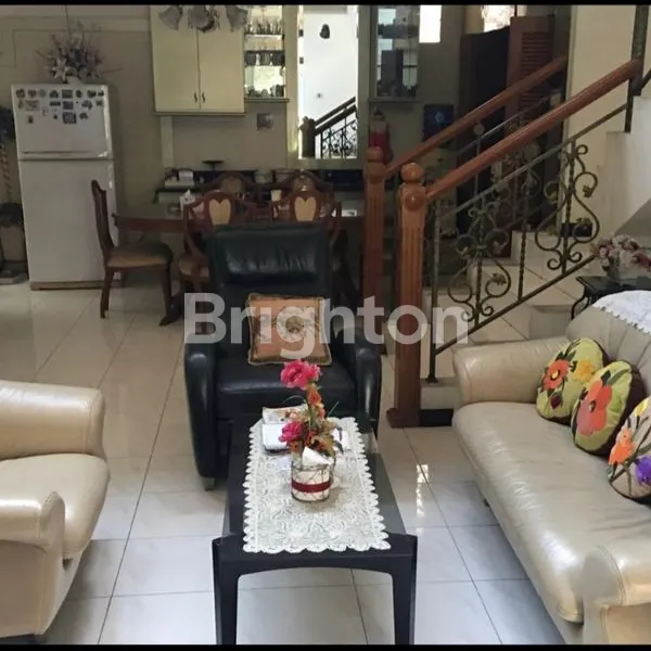 image RUMAH BELAKANG GALAXY MALL (2)