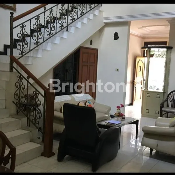 image RUMAH BELAKANG GALAXY MALL (3)