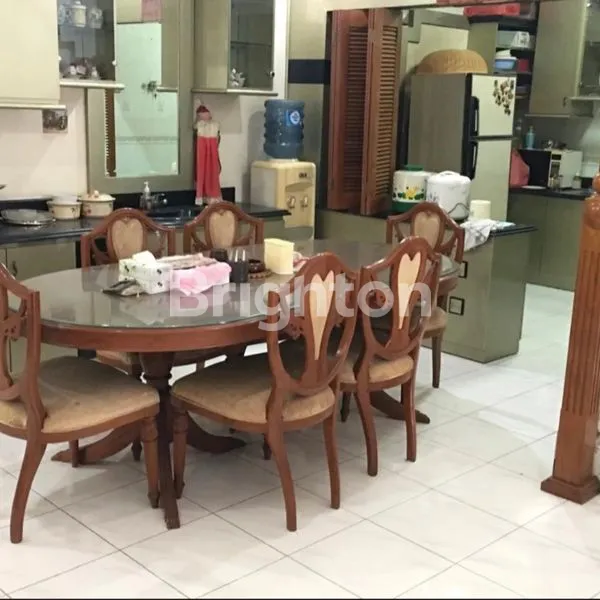 image RUMAH BELAKANG GALAXY MALL (4)