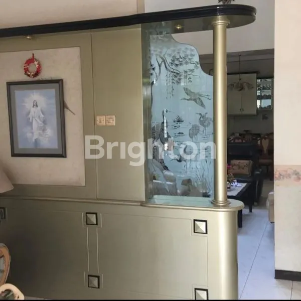 image RUMAH BELAKANG GALAXY MALL (8)