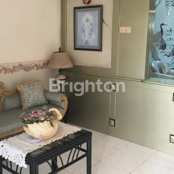 image RUMAH BELAKANG GALAXY MALL (6)