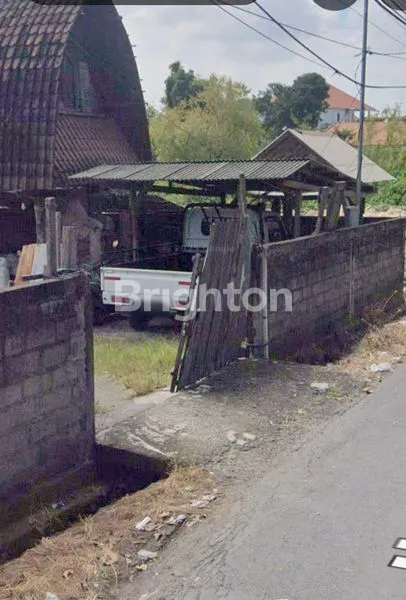 image TANAH DIJUAL SLOT KECIL LANGKA 200 M2 DI SEMINYAK (2)