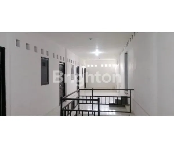 image RUKO RUMAH USAHA 3 LANTAI TENGAH KOTA JOMBANG (7)