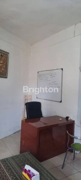 image DIJUAL RUMAH 3 LANTAI – LOKASI STRATEGIS DEKAT JALAN UTAMA JUNJUNAN DALAM DEKAT GRIYA PASTEUR BANDUNG  (3)