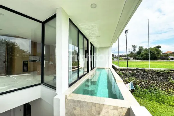 image VILLA MEWAH 3BR DI CANGGU - VIEW PANORAMA & FULLY FURNISHED (4)