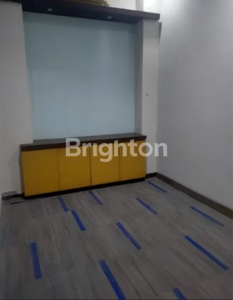 image RUKO SIAP PAKAI STRATEGIS RAYA DIPONEGORO (2)