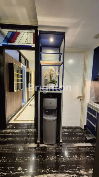 image RAINBOWSPRINGS CONDOVILLAS 3 BR FULL FURNISHED DESIGN INTERIOR MARMER MURAH JUAL CEPAT (2)