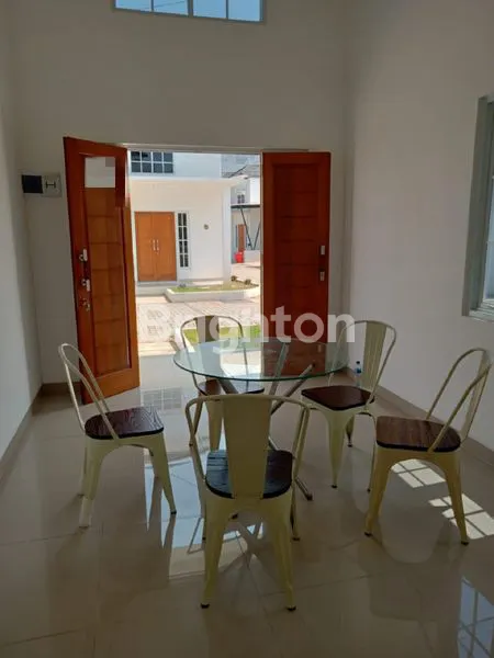 image RUMAH SIAP HUNI DALAM CLUSTER LOKASI PREMIUM KOTA DEPOK (4)