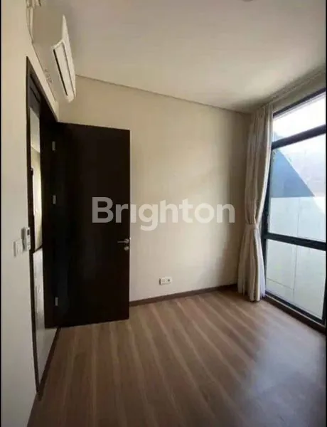 image RUMAH MEWAH DI KAWASAN MANDIRI BSD, NAVAPARK, LANCEWOOD, TANGERANG, SERPONG (5)