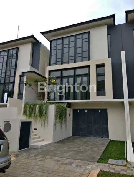 image RUMAH MEWAH DI KAWASAN MANDIRI BSD, NAVAPARK, LANCEWOOD, TANGERANG, SERPONG (1)
