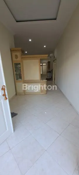 image RUMAH DARMO PERMAI TIMUR (2)