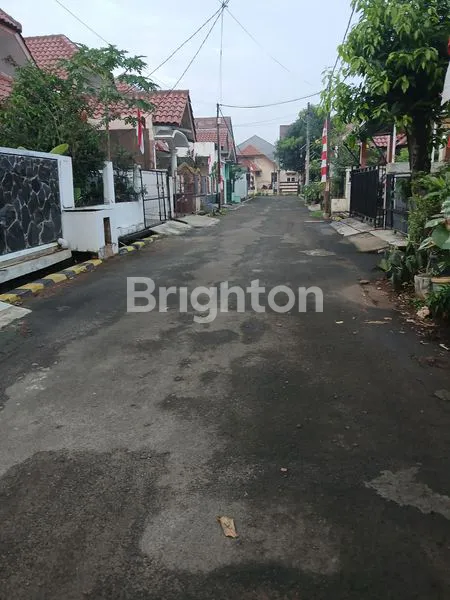 image RUMAH DI CLUSTER ELIT DEKAT TOL JATIASIH BEKASI SELATAN (5)