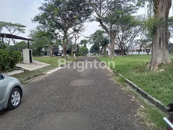 image RUMAH MEWAH 2 LANTAI DI JAGAKARSA - 5 KT, 320M² SEMI-FURNISHED (3)
