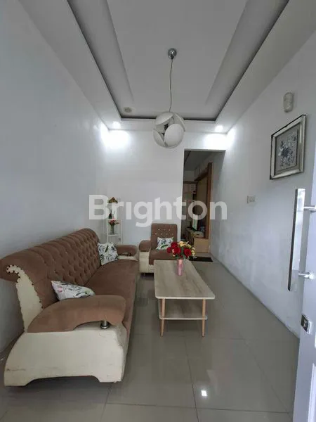 image RUMAH MENAWAN 3 LANTAI FULL FURNISH DI BALIKPAPAN REGENCY DE TULIP (2)