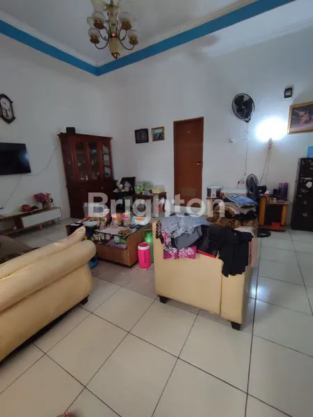 image RUMAH TINGGAL BESERTA KONTRAKAN, KAWASAN STRATEGIS, DAERAH BINTARO, JAKARTA SELATAN. COCOK UNTUK INVESTASI (5)