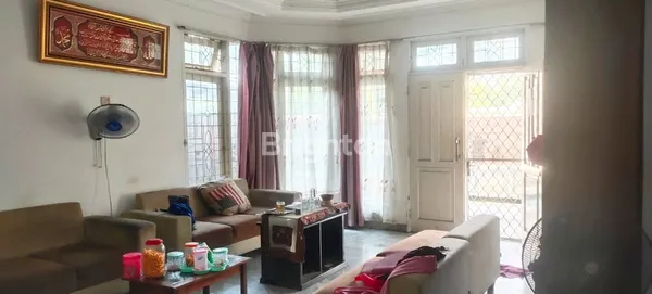 image RUMAH MEWAH LUAS & ASRI DI KAWASAN MAKASAR JAKARTA TIMUR (2)