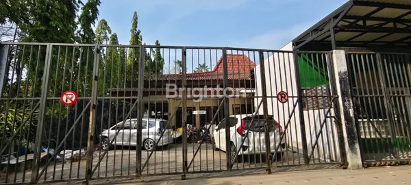 image RUMAH USAHA RAYA NGINDEN SEMOLO, STRATEGIS COCOK UTK USAHA DEKAT KAMPUS (1)