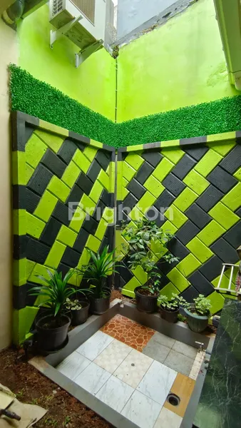 image RUMAH THE CASTILLA BSD TANGERANG (3)