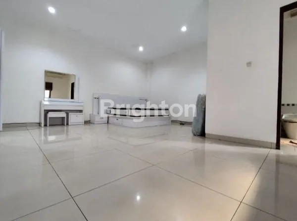 image BEBAS BANJIR! RUMAH 2 LANTAI DALAM CLUSTER PREMIUM KEMANG (7)