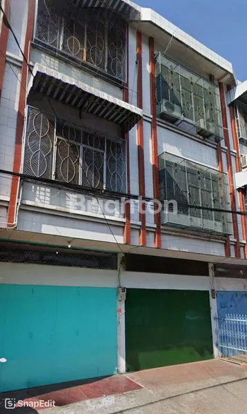 image RUKO 3 LANTAI PREMIUM STRATEGIS PUSAT KOTA MAKASSAR DEKAT PANTAI LOSARI (1)