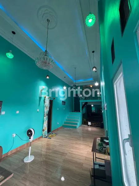 image RUMAH 2 LANTAI PLUS 4 KONTRAKAN AKTIF DI INPRES 3 BALIKPAPAN (2)