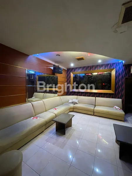 image 4 RUKO FULL INTERIOR KEDUNG DORO LOKASI STRATEGIS PUSAT KOTA SURABAYA (2)