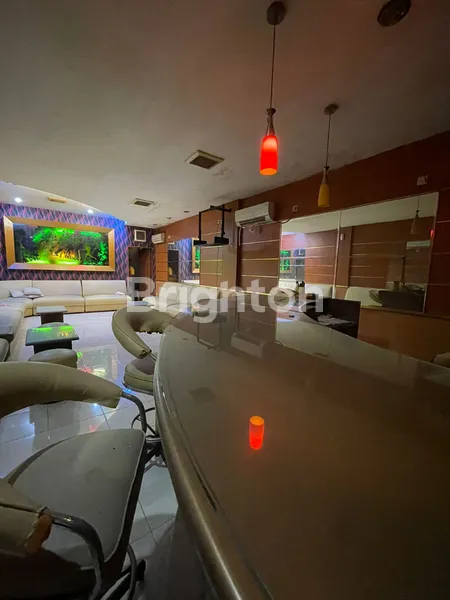 image 4 RUKO FULL INTERIOR KEDUNG DORO LOKASI STRATEGIS PUSAT KOTA SURABAYA (3)