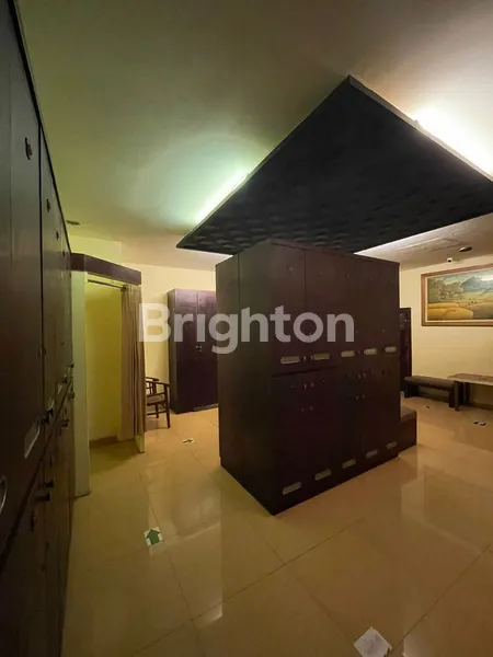 image 4 RUKO FULL INTERIOR KEDUNG DORO LOKASI STRATEGIS PUSAT KOTA SURABAYA (7)