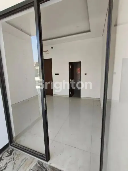 image RUMAH DI DARMO PERMAI TIMUR NEW GRESS (7)