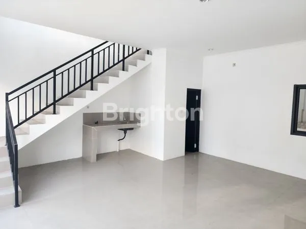 image GUDANG KANTOR DI DAANMOGOT, LOKASI DIJALAN BESAR (3)