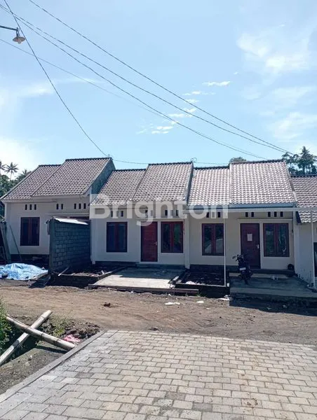 image RUMAH SIAP HUNI DI KOMPLEK TERBESAR TABANAN  (1)