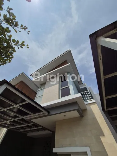 RUMAH PERUMAHAN HARAPAN INDAH CLUSTER LAVESH DEKAT SUMMARECON CROWN GADING BEKASI