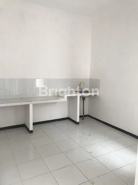 image RUMAH MURAH SIAP HUNI DI NGENEP KARANGPLOSO MALANG (5)