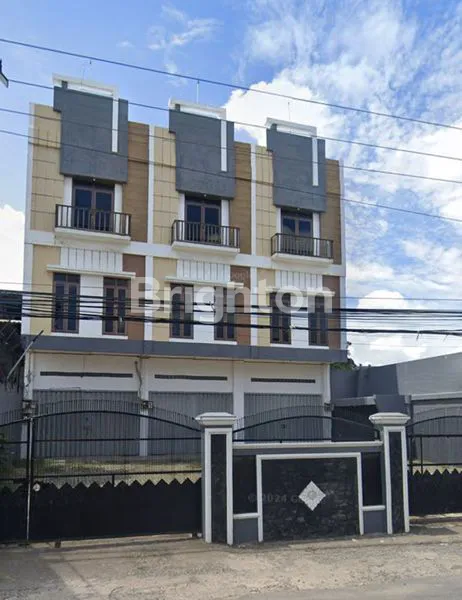 RUKO 3 UNIT GANDENG STRATEGIS DI WAY HALIM, DEKAT RS URIP SUMOHARJO