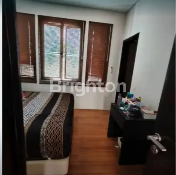 image RUMAH MEWAH, ASRI, DAN COCOK UNTUK KELUARGA BESAR (7)