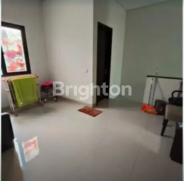 image RUMAH MEWAH, ASRI, DAN COCOK UNTUK KELUARGA BESAR (5)