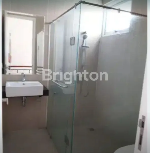 image RUMAH MEWAH COCOK UNTUK KELUARGA BESAR, BISA KPR (8)