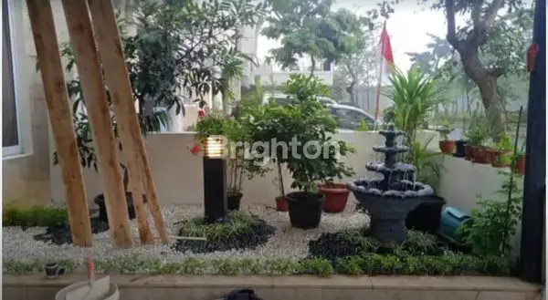 image RUMAH MEWAH COCOK UNTUK KELUARGA BESAR, BISA KPR (2)