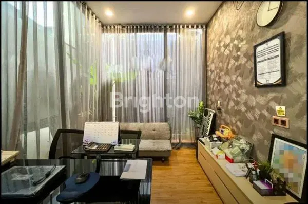 image RUMAH ASRI STRATEGIS DI LEBAK BULUS JAKARTA SELATAN (4)
