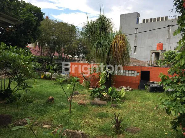 image DIJUAL RUMAH LUAS DI JAKARTA SELATAN (2)